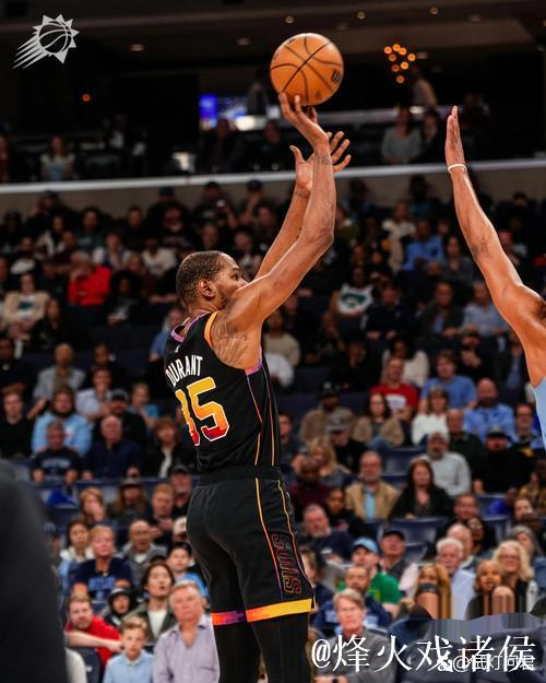 独行侠逆转绝杀灰熊晋级,杜兰特伤退太阳仍大胜马刺 独行侠逆转绝杀灰熊晋级,杜兰特伤退太阳仍大胜马刺