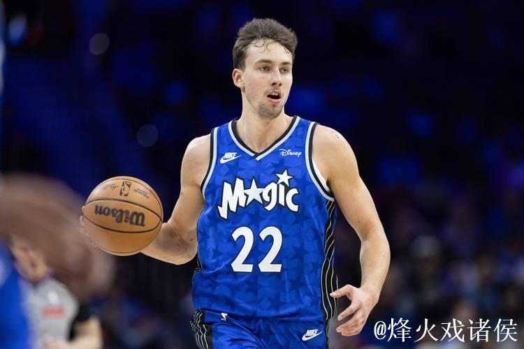 小瓦格纳砍下35分魔术力克76人 老鹰终结雄鹿7连胜势头 小瓦格纳砍下35分魔术力克76人 老鹰终结雄鹿7连胜势头