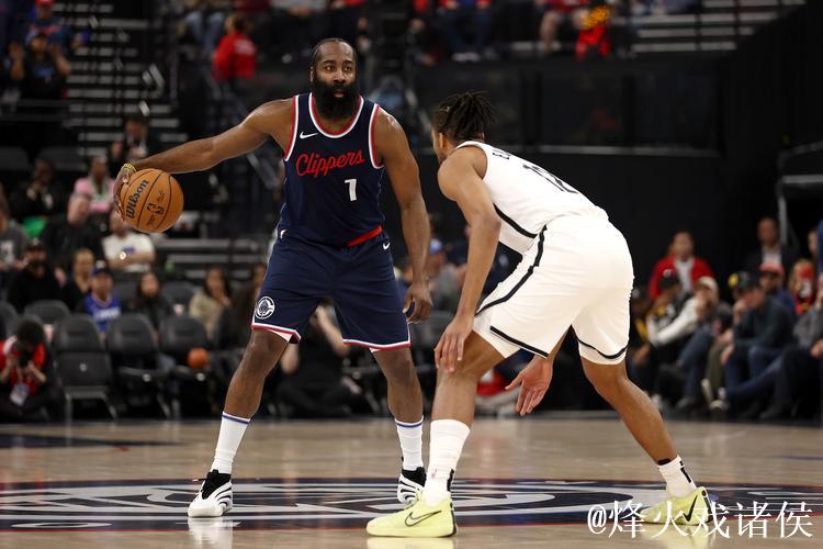 哈登达成里程碑，快船狂胜篮网59分，灰熊击败马刺